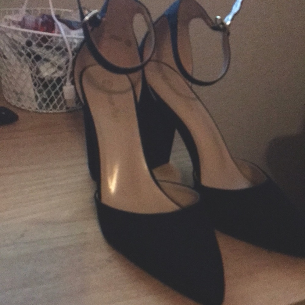 Nice Heal Shoes brand new not worn at all